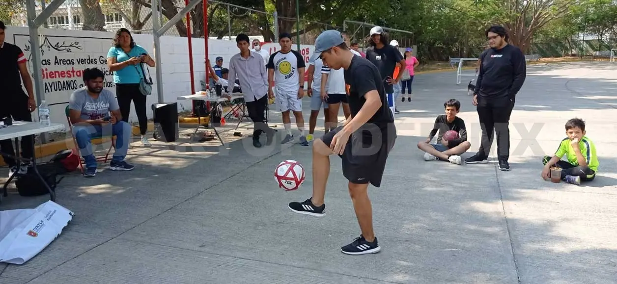 Raúl Martínez, nuevo mandamás en dominadas