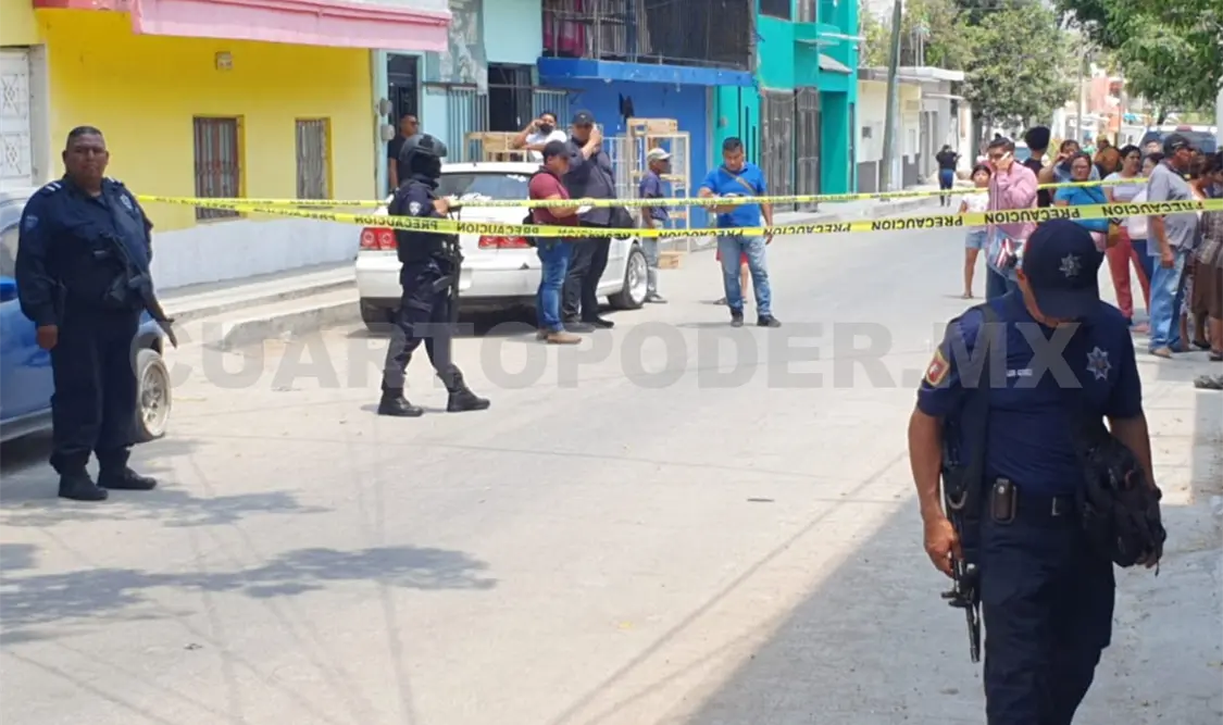 Hallan cadáver putrefacto al interior de un domicilio