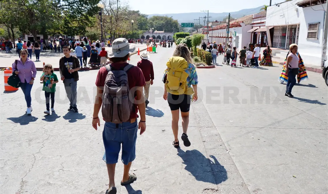 En dos meses, turistas gastaron mil 900 mdp