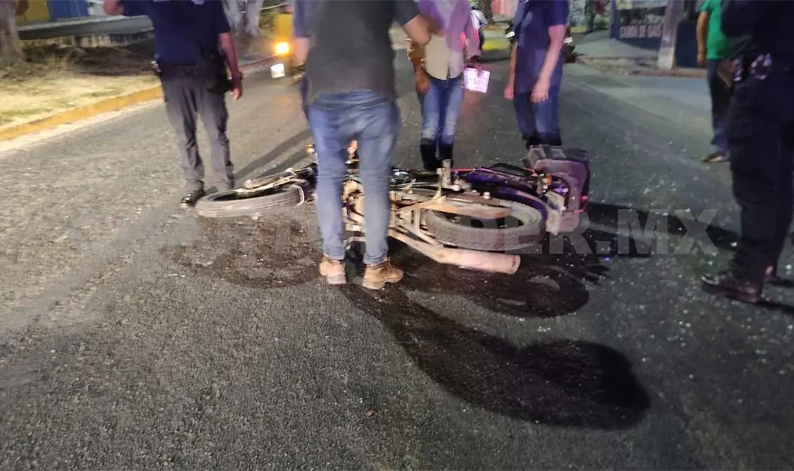 Motociclista es embestido y termina con contusiones