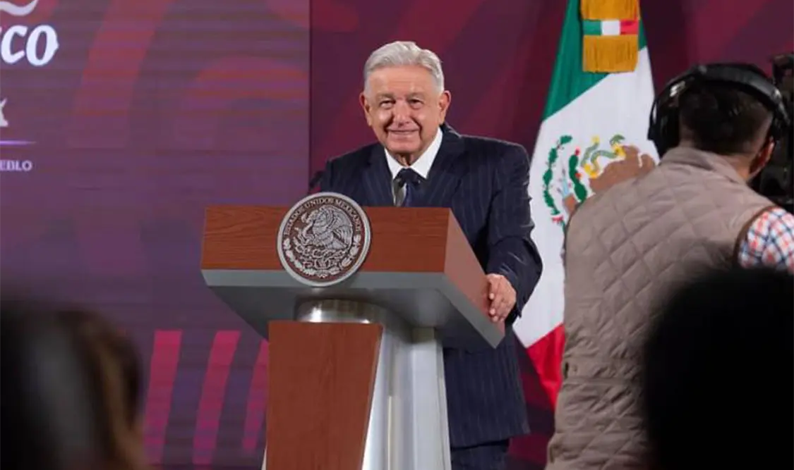 Anuncia AMLO nuevo libro