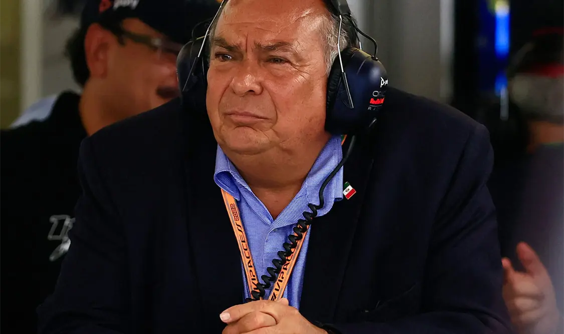 Padre de “Checo” habla sobre favoritismo por Max