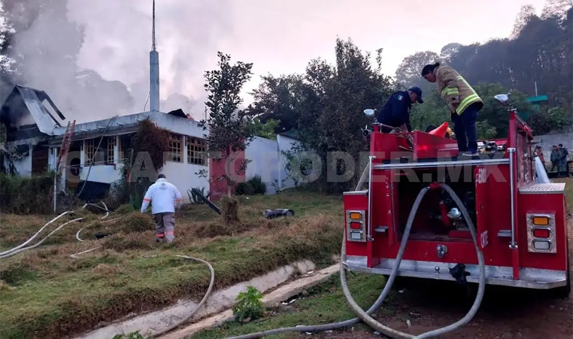 Se incendia vivienda y termina calcinada