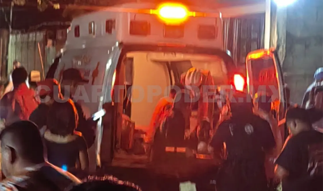 Atacan a balazos a un hombre al llegar a su casa