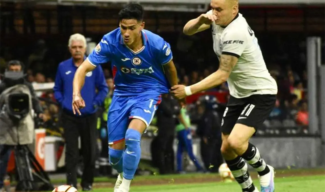 Las Águilas del América y Cruz Azul protagonizaron el partido más atractivo de esta fecha, cuyo resultado favoreció a los de Coapa. Agencias