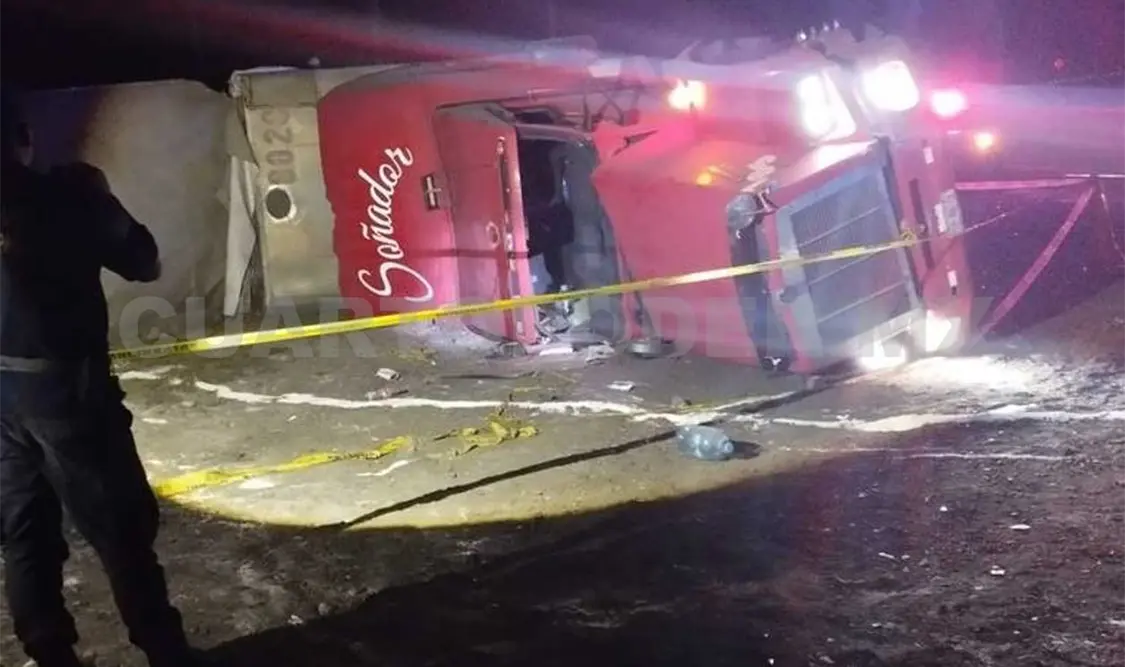 En la Curva del Diablo, el tráiler impactó al motociclista por ir a exceso de velocidad. Víctor Sánchez / CP