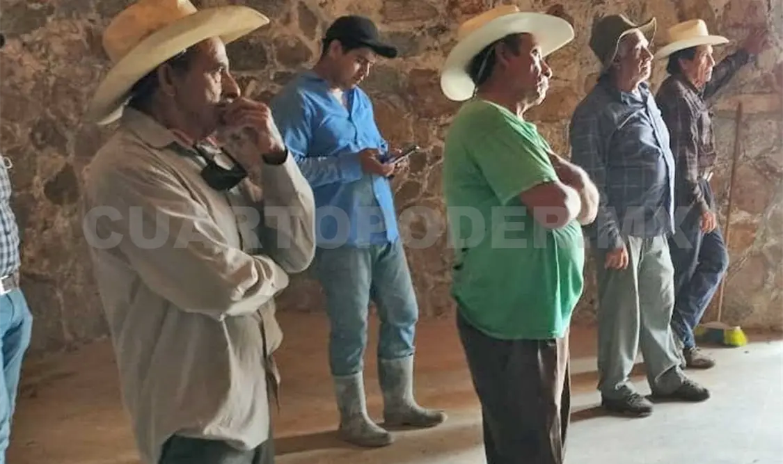Los investigadores del Cimmyt trabajan desde hace años con productores chiapanecos para cambiar sus prácticas. Cortesía