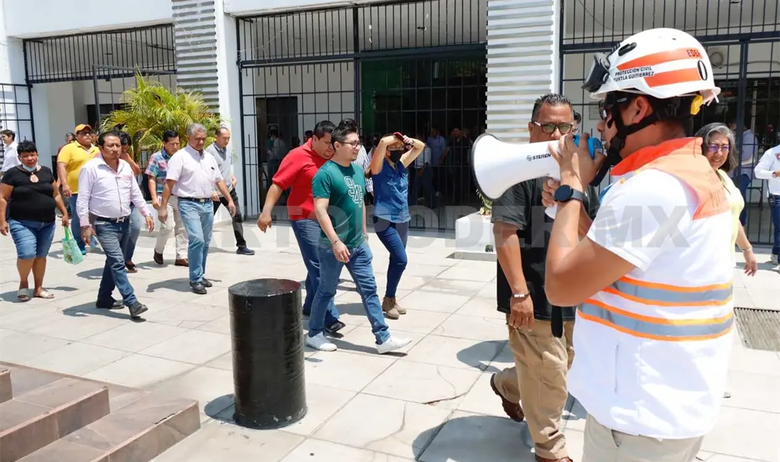 Los trabajadores salieron de forma rápida y adecuada. Diego Pérez / CP
