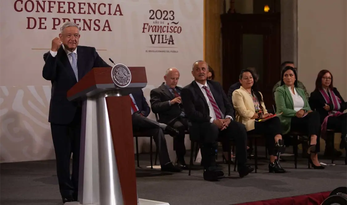 AMLO dijo que el gobierno de Tayikistán depositó mil 658 millones 684 mil 400 pesos. Cortesía