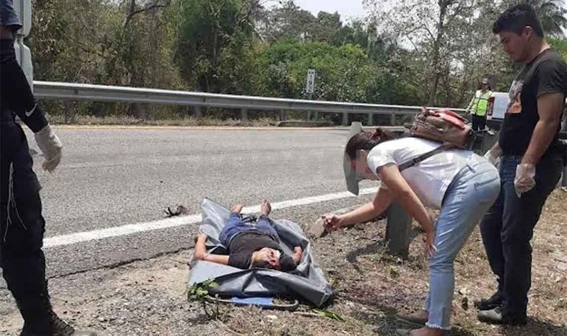La pareja tenía su domicilio en el municipio de Acapetahua. El cadáver fue llevado al Semefo para la autopsia de ley. Víctor Sánchez / CP