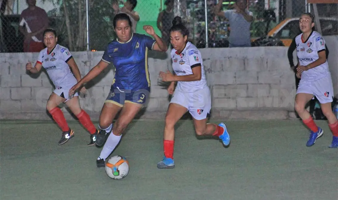 A pesar de haber comenzado con un gol de diferencia, el cuadro local no pudo mantener la ventaja en el partido. Alan Pola/CP