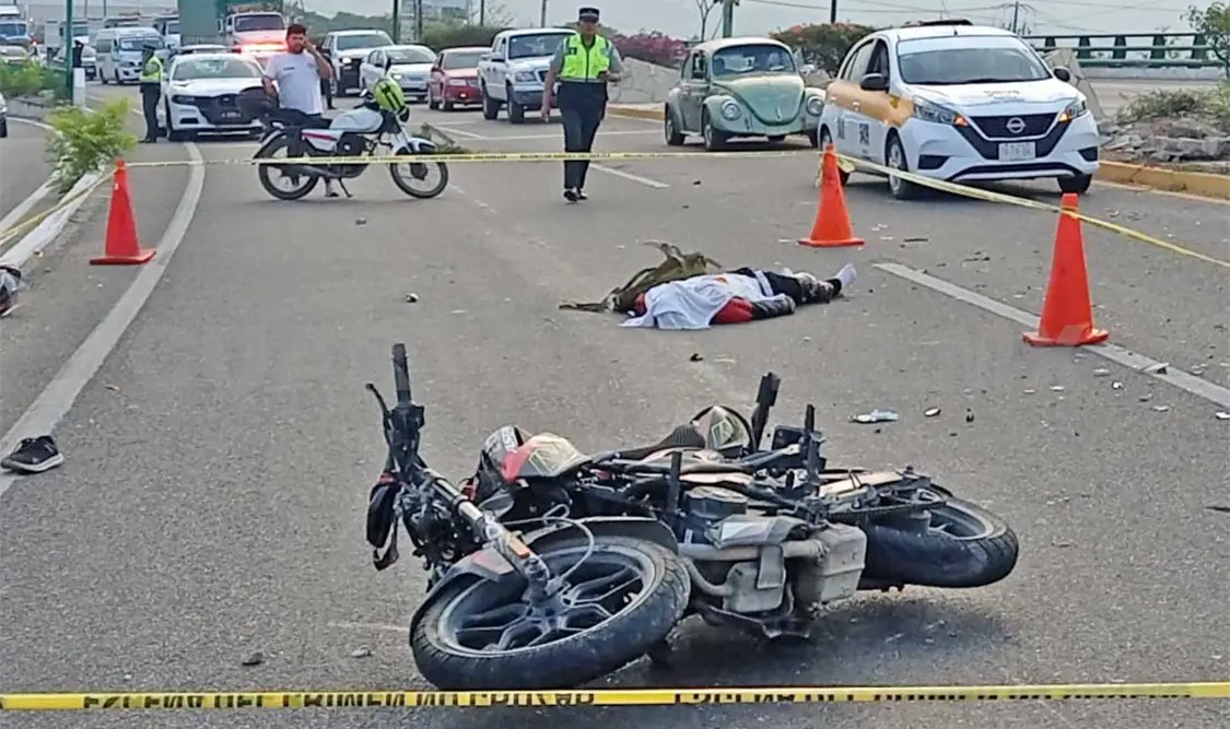 El accidente ocurrió la mañana del sábado sobre la carretera a la capital del estado, concretamente a la altura de la colonia Plan Chiapas. Ulises López / CP
