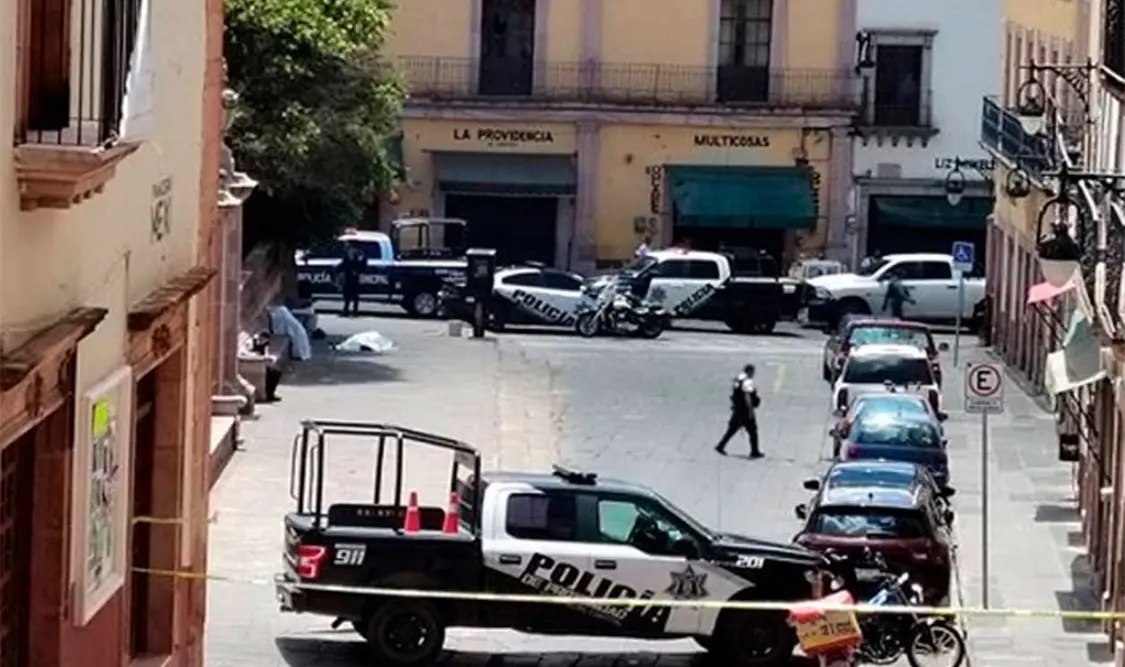 El lugar fue acordonado para el procesamiento. Cortesía