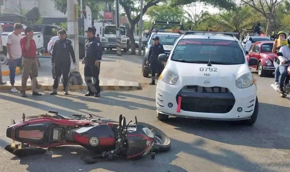 Motociclista se estampa en March en Las Torres