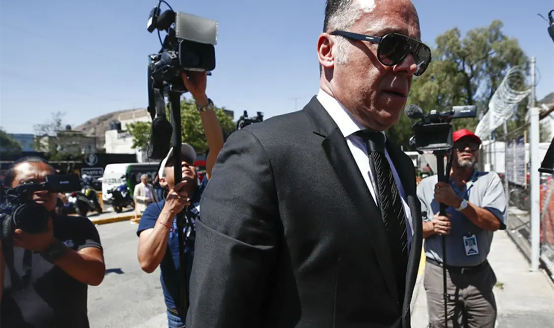 Defensa de Lozoya pide extradición de Enrique Peña