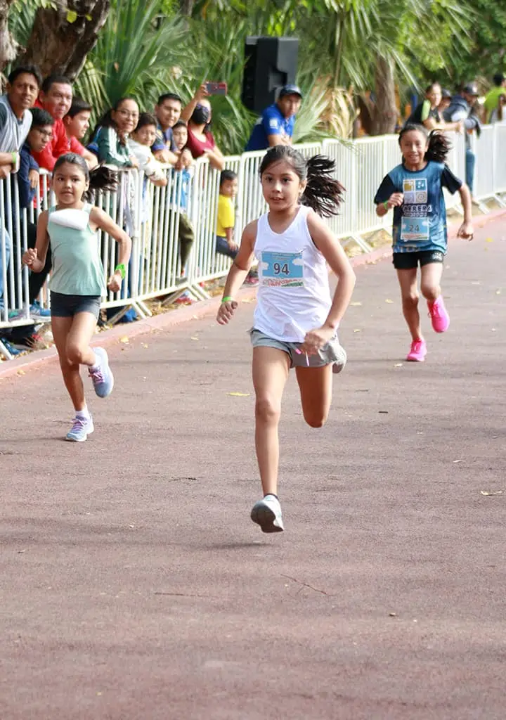 Todo un éxito resultó la primera edición de la Competencia de Atletismo Infantil Farrera. Cortesía