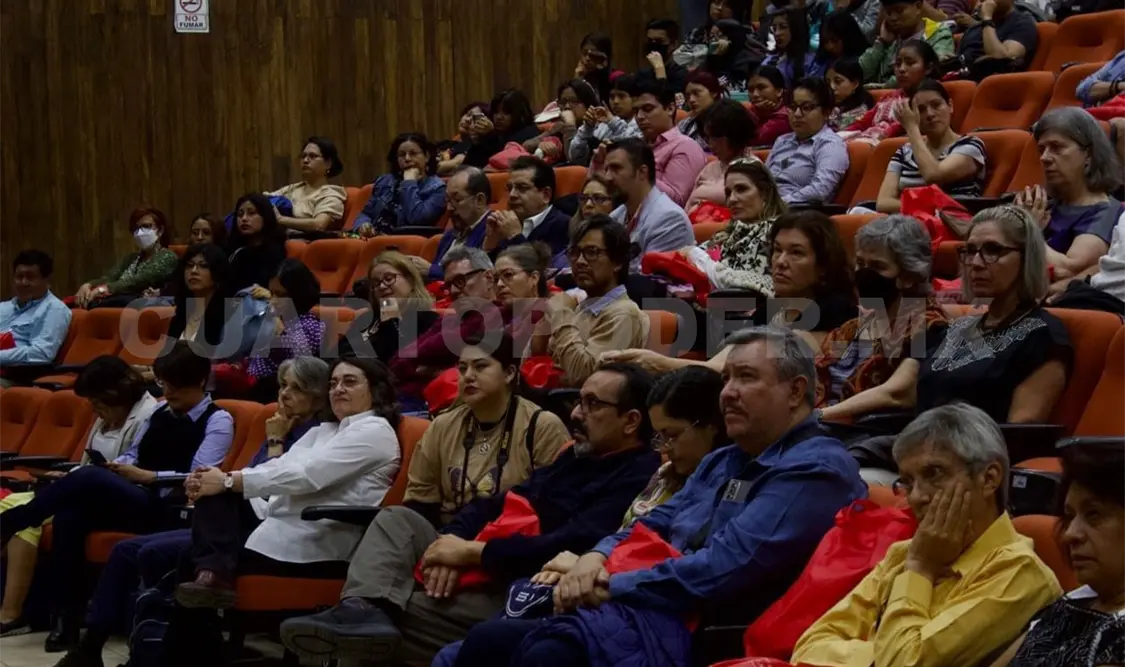 Participa Unach en XIII Encuentro de Historiadores