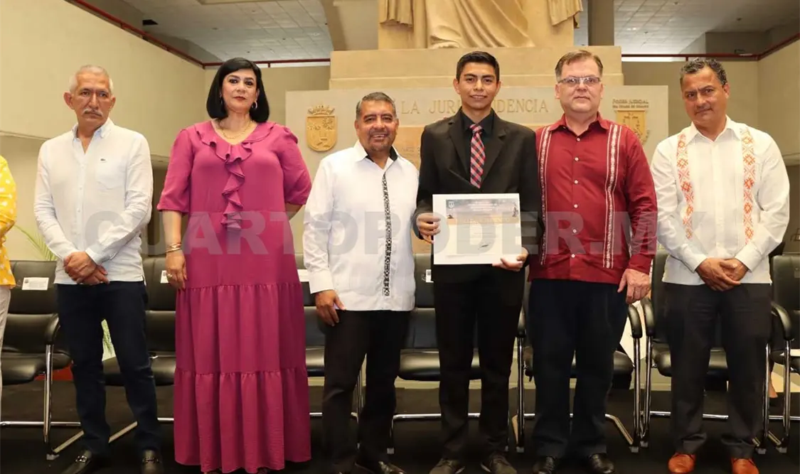 Realizan ceremonia de premiación de concurso