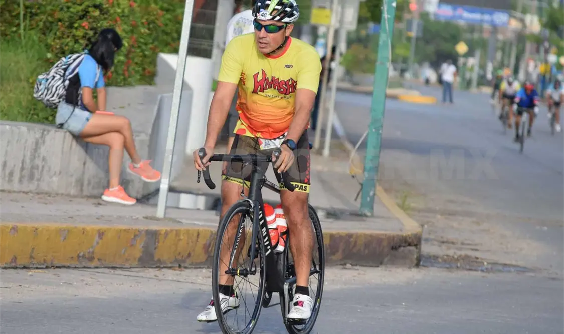 Presentan tercera edición de la Vuelta Ligres