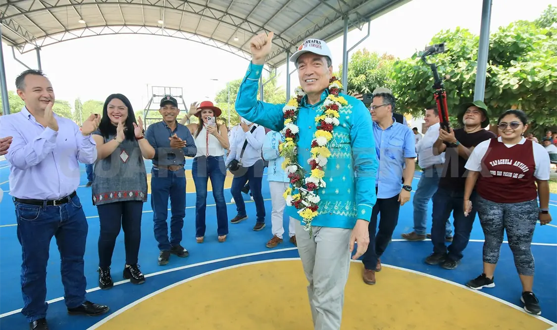 Inaugura REC el parque de la colonia Las Casitas