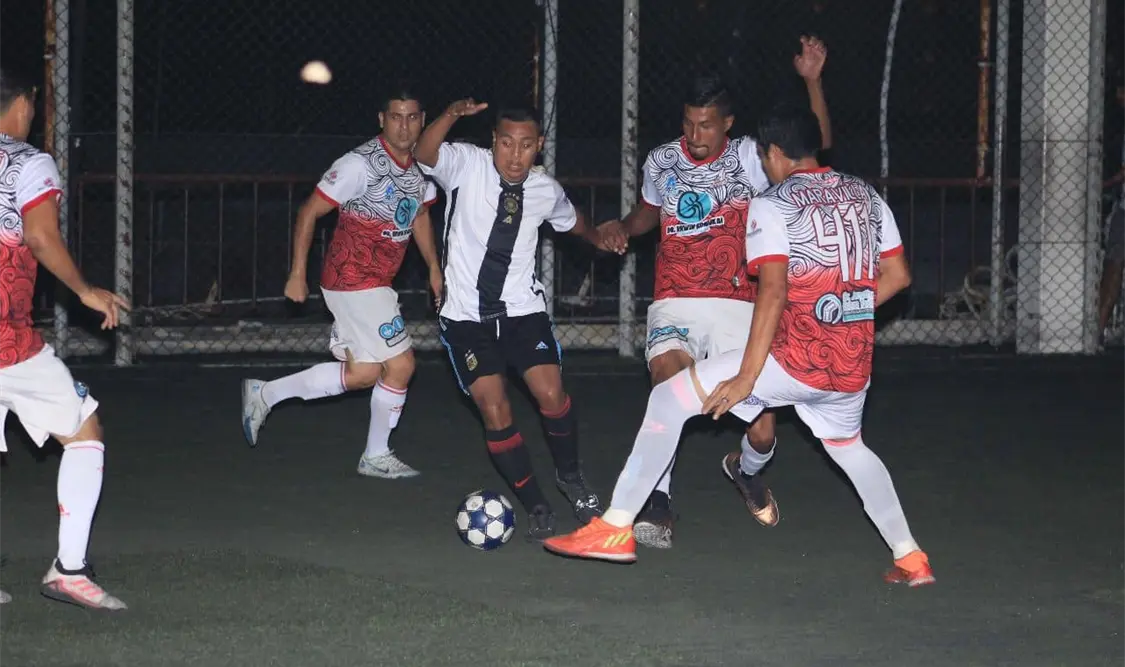 La paridad nunca se hizo presente en el partido, con lo que Real Chapultepec logró avanzar con facilidad a la gran final. Alan Pola/CP