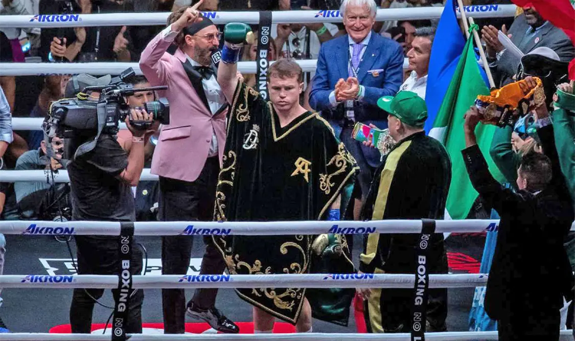 Victoria que sabe a poco: “Canelo” vence a Ryder