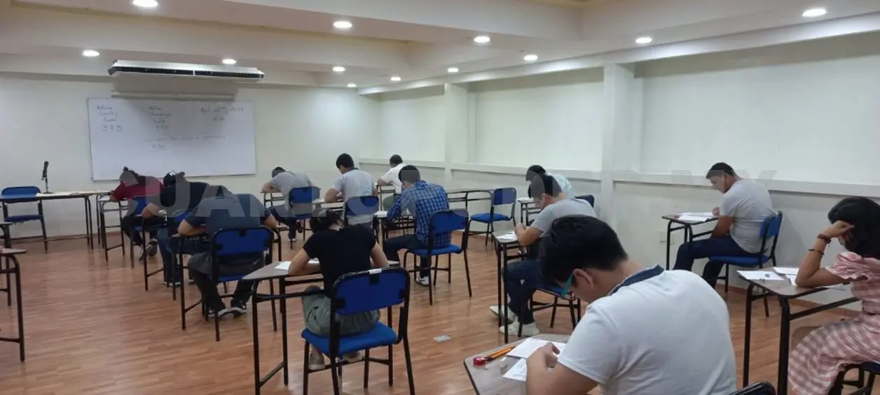 Realizan examen TOEFL por primera vez