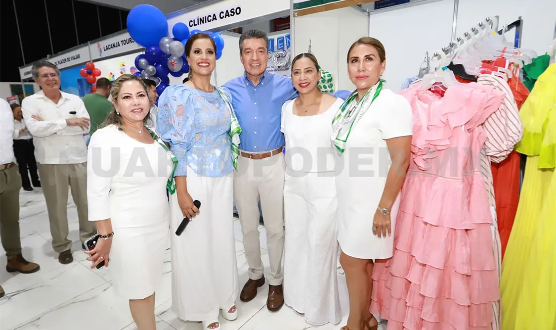 Encabeza REC Primera Feria Empresarial AMMJE