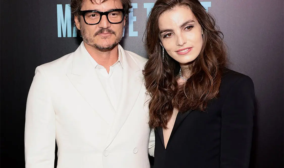 Hermana de Pedro también es actriz