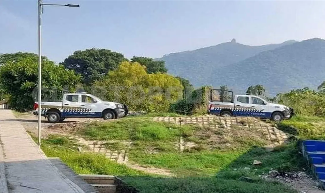 Mujer fallece luego de caer de un puente