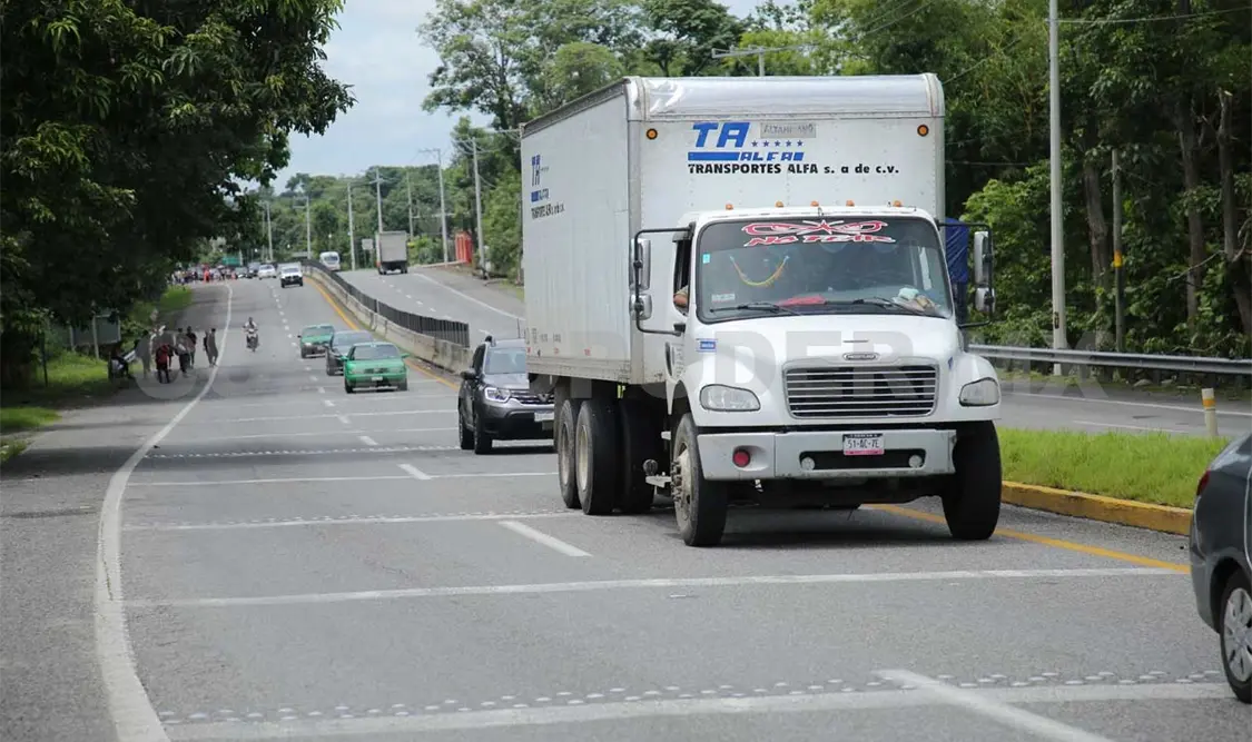 Autopistas requieren mantenimiento