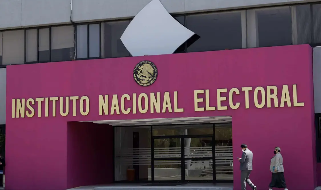 El INE decidió no sancionar al presidente Andrés Manuel López Obrador por pedir abiertamente el voto en 2024. Cortesía