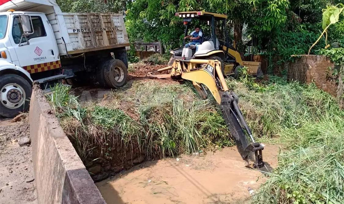 Cierra Protección Civil ventanas del río Huixtla