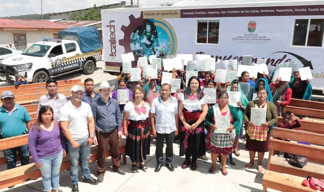 Con estas acciones, el Instituto de Capacitación busca combatir el rezago social en las comunidades. CP
