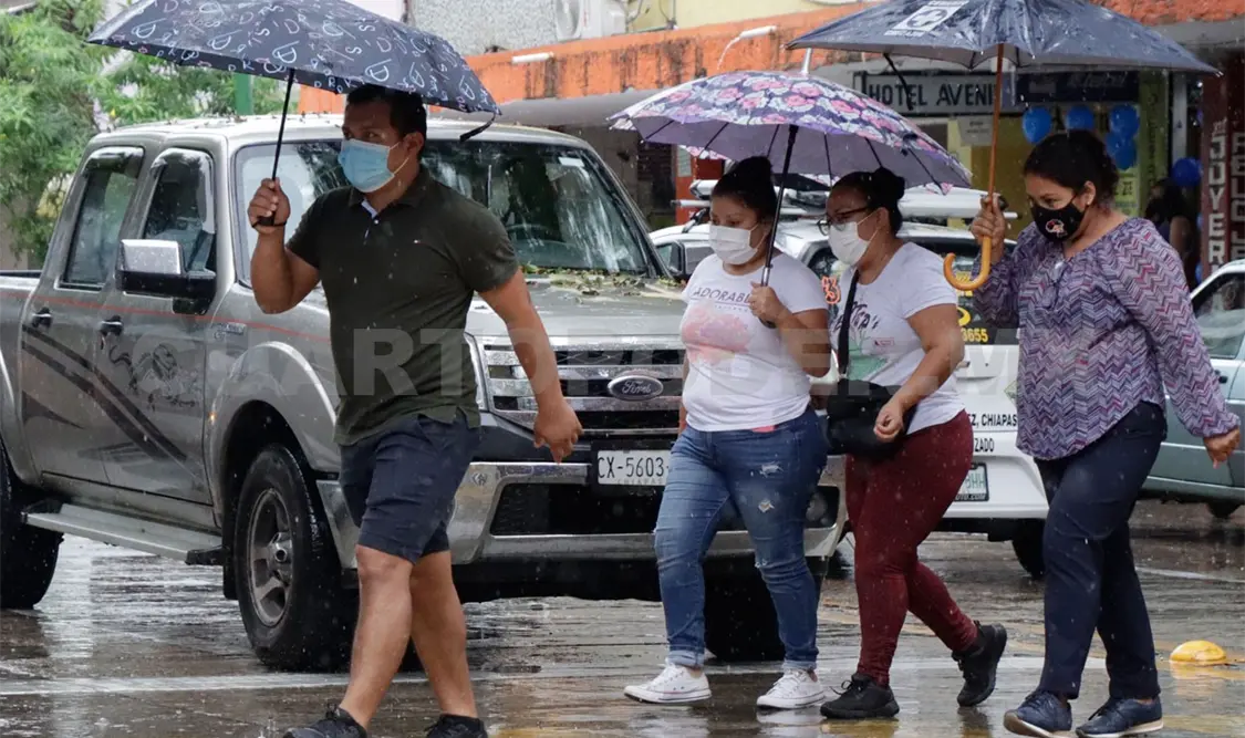 Temperaturas de 40 °C, pero con lluvias fuertes