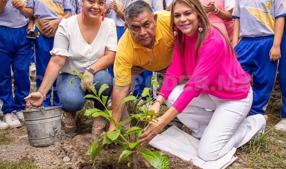 En marcha programa “Reforestando con el corazón”