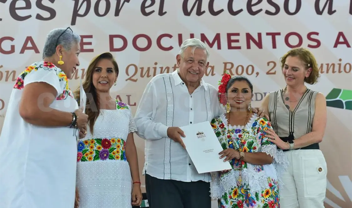 Celebran entrega de certificados a mujeres indígenas