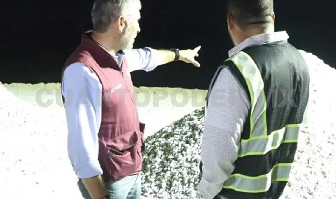 El funcionario estatal constató el avance de la obra con la primera pila del puente principal. CP