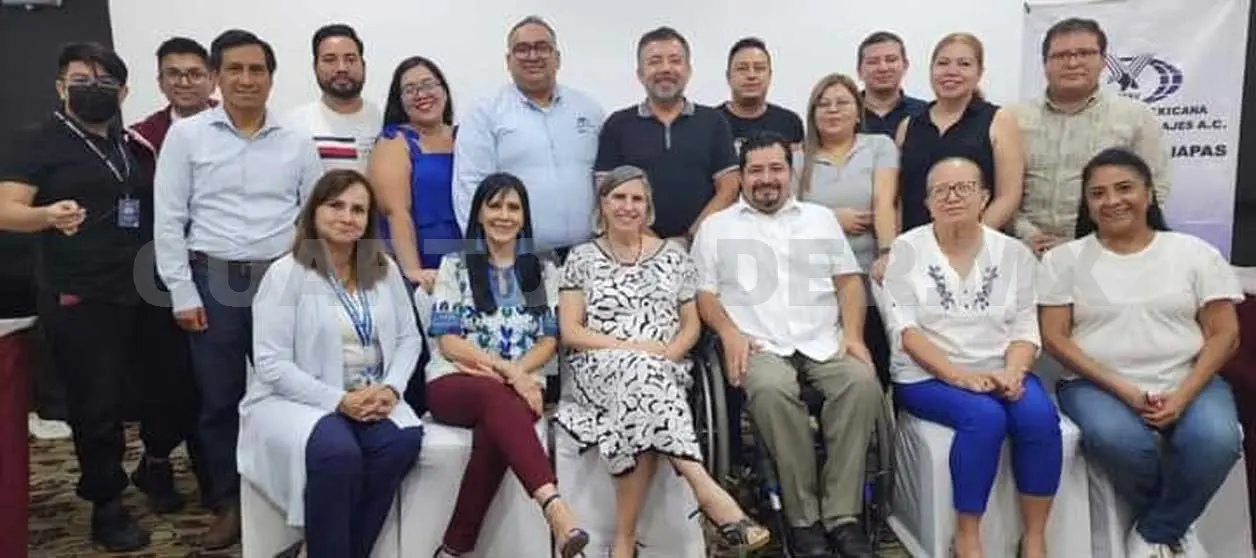 Socios de la AMAV Filial Chiapas que asistieron a la tercera edición del Foro Regional Turístico 2023. CP