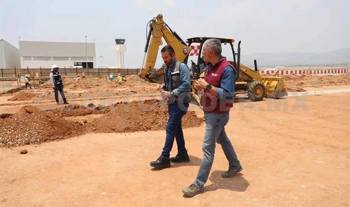 Avanza construcción del hangar en el aeropuerto