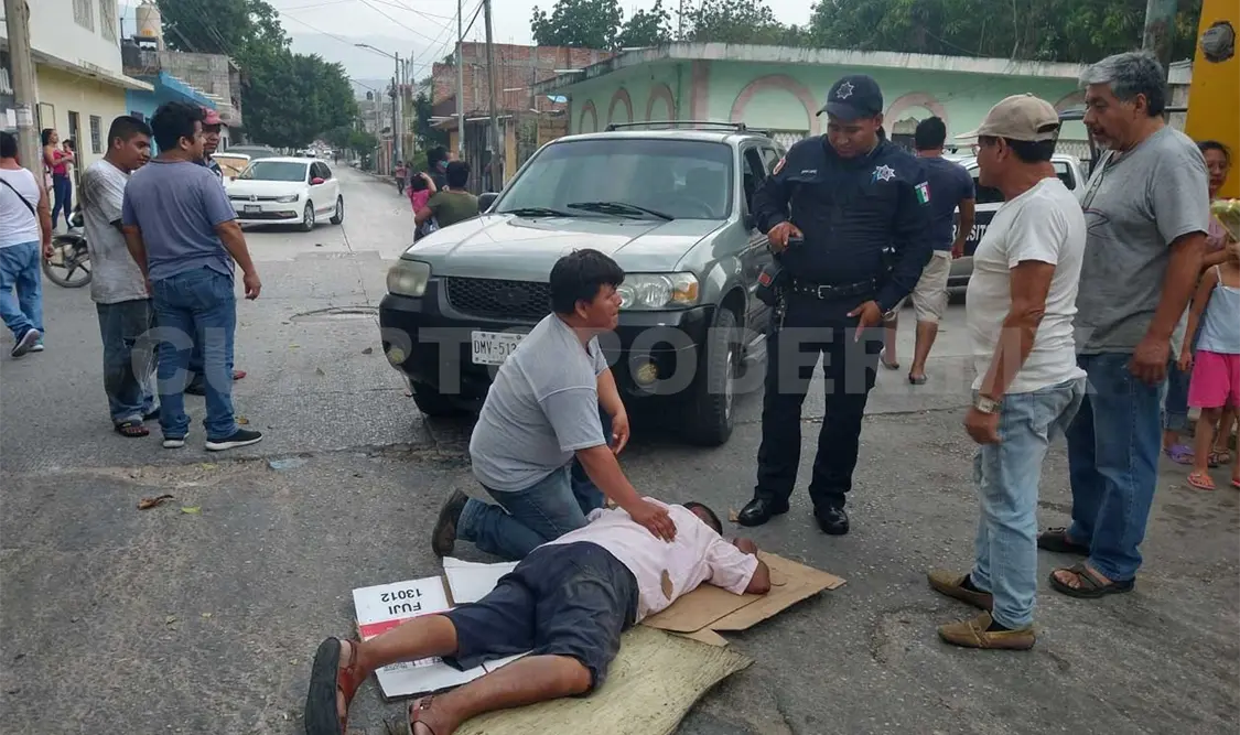 Arrollan a adulto mayor y termina malherido