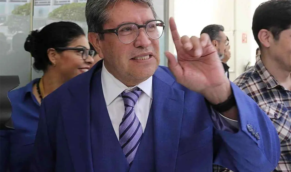 Ebrard se adelantó: Monreal