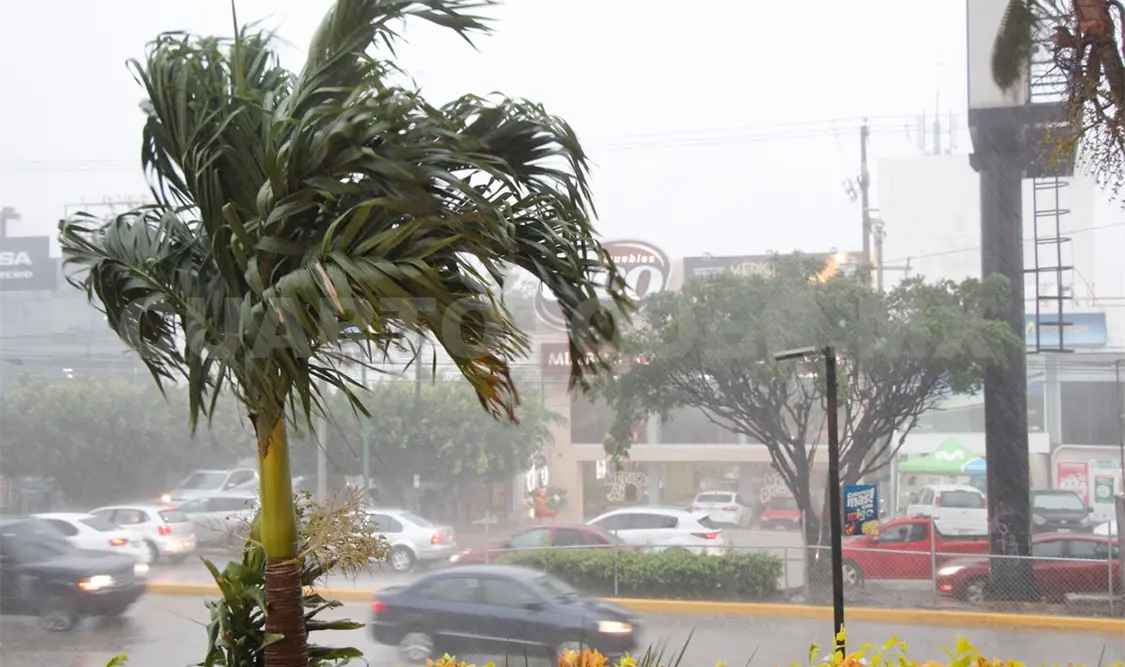 Con todo y lluvias, termómetro podría llegar a 40 grados