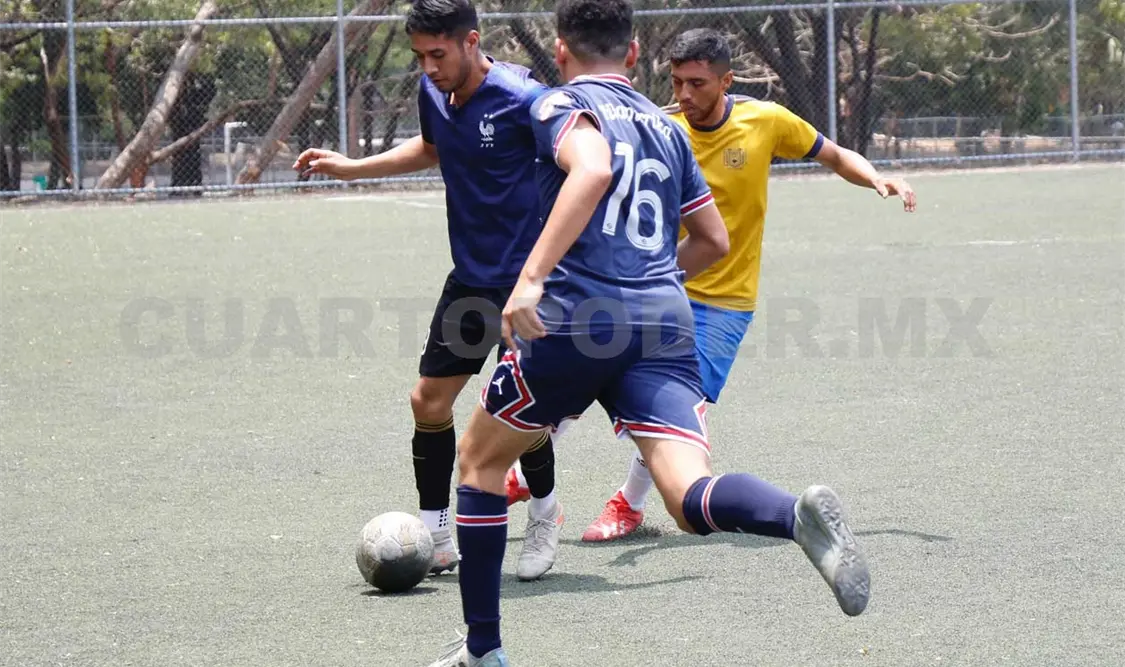 Plásticos Pablín golea al Coratux