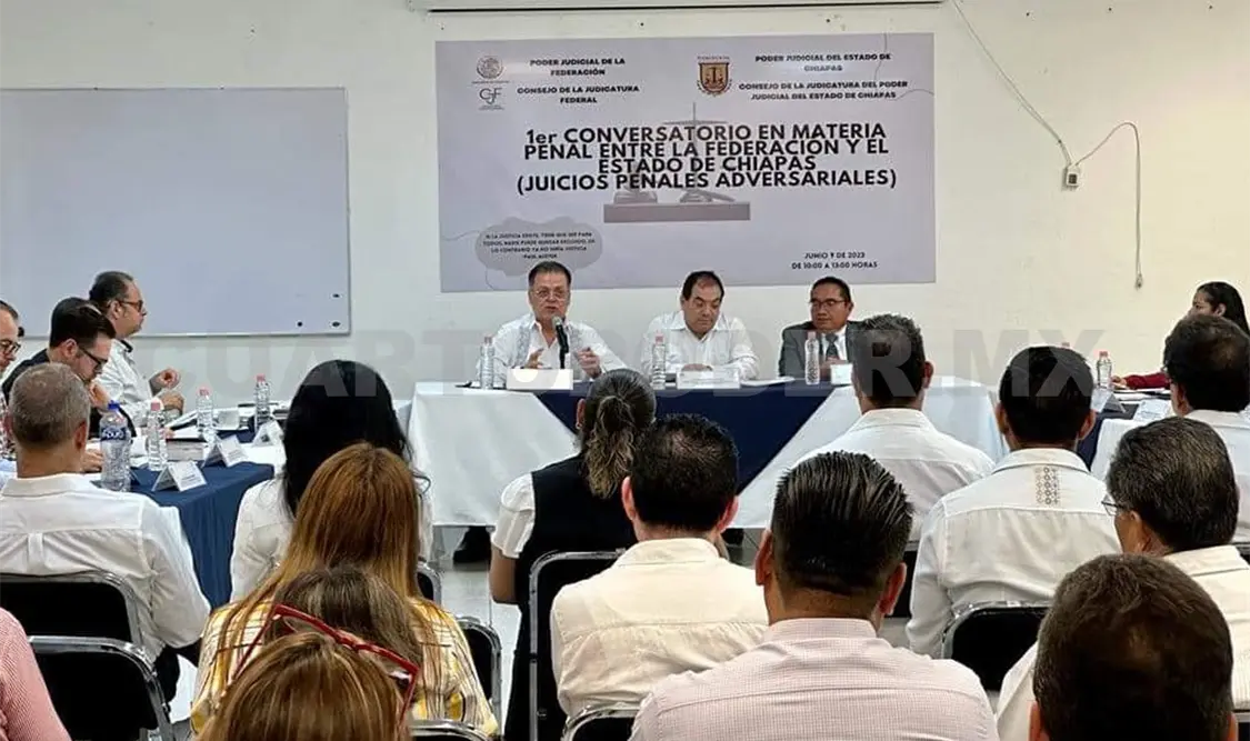 Realizan conversatorio en materia penal: Ramos Pérez