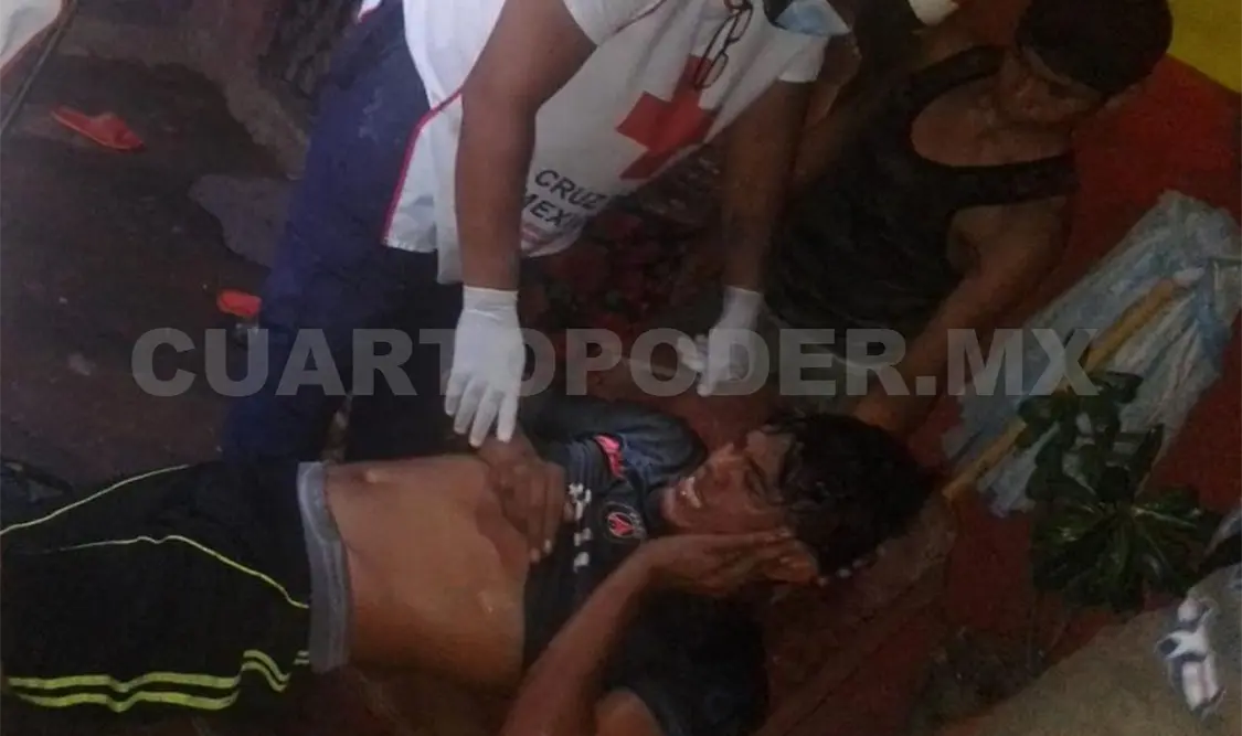 Joven recibe un balazo y lo trasladan al hospital