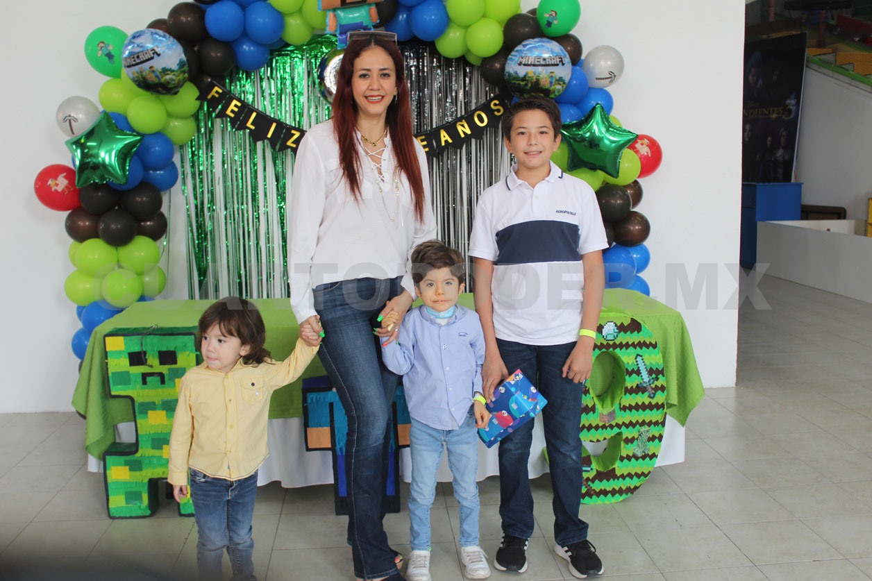 Fiesta al estilo Minecraft