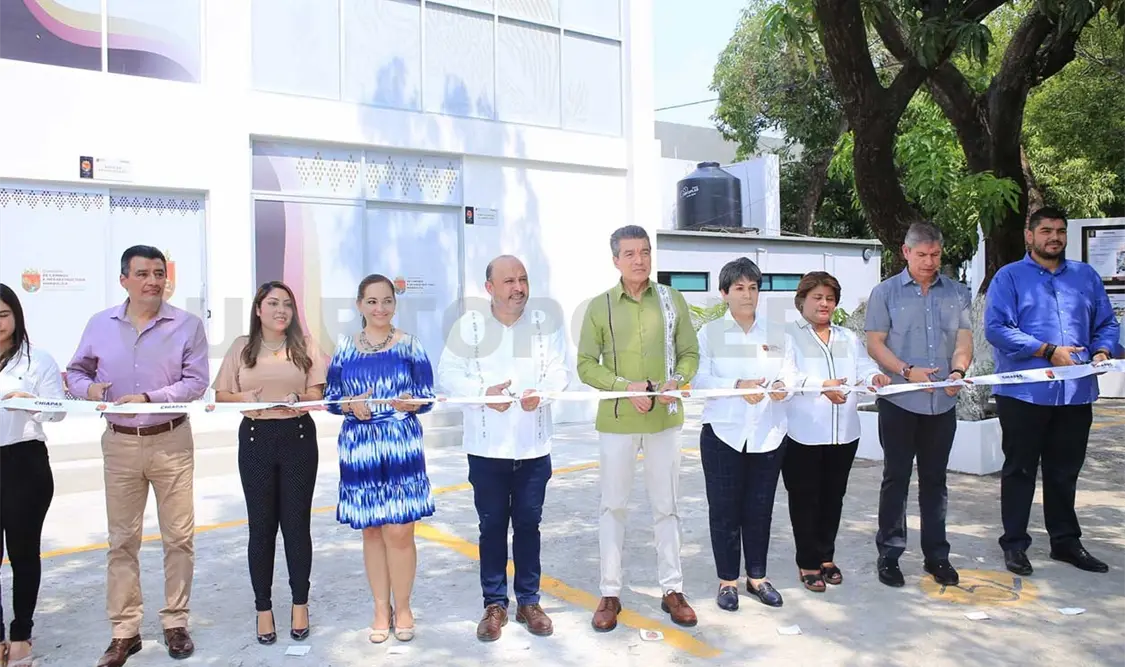 Inauguran edificios de la CCIH