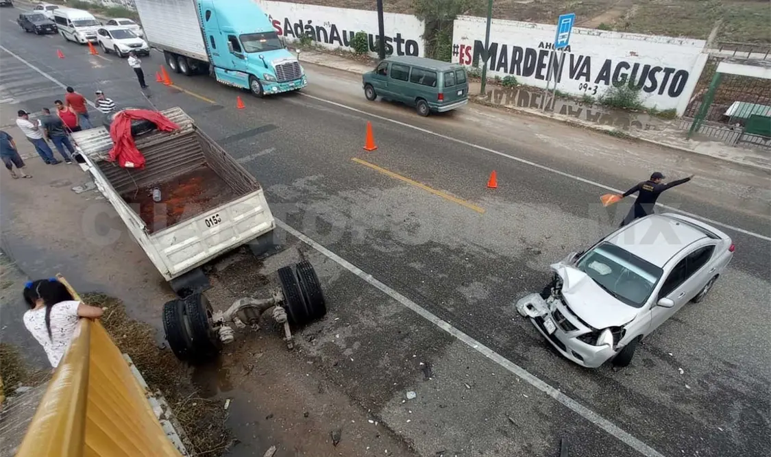 Encontronazo carretero en tramo a La Angostura