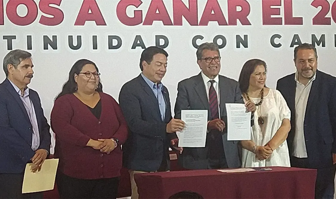 Monreal se anota a convocatoria de Morena